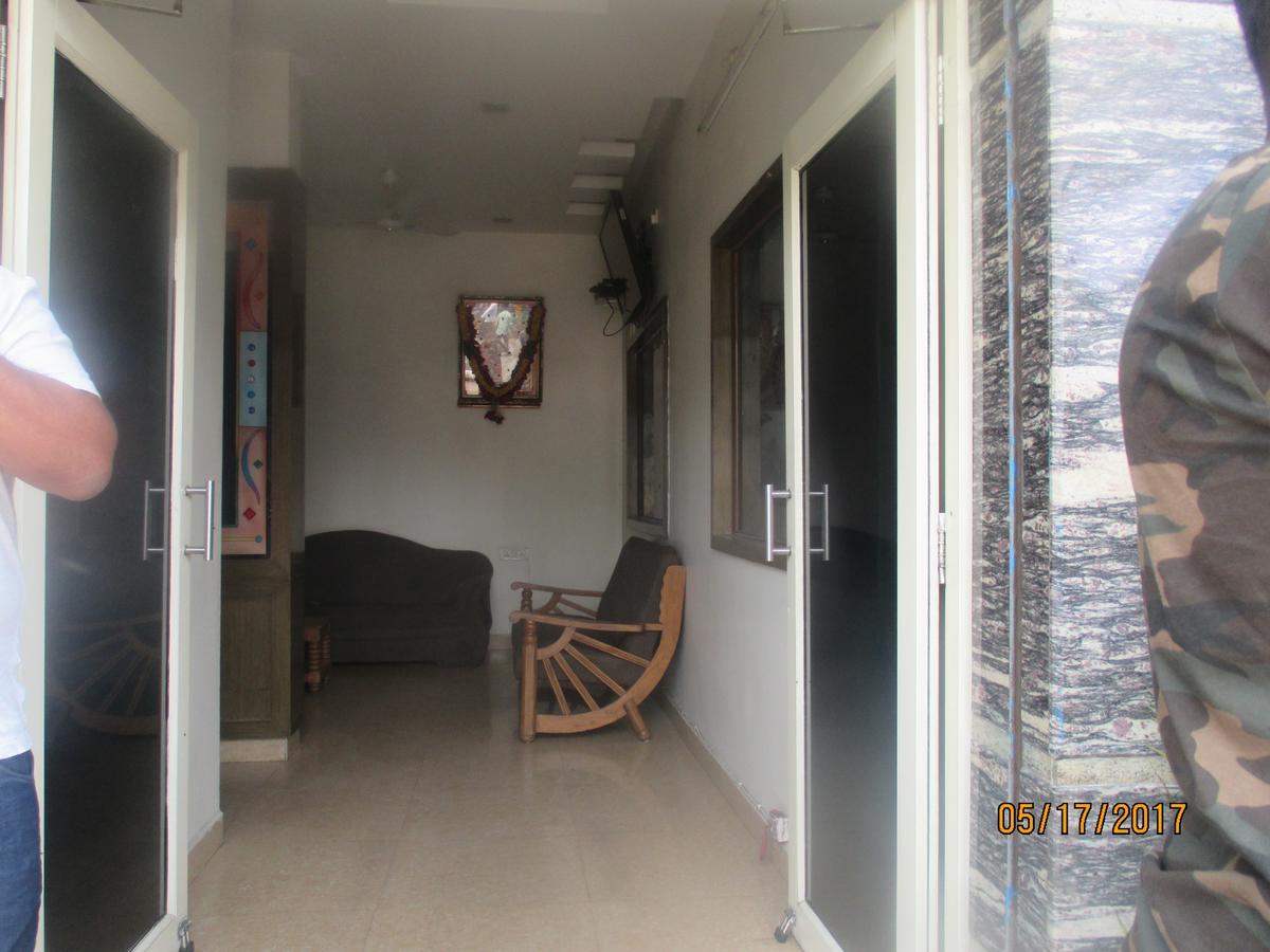 Sri Sai Ganesh Lodge Хайдарабад Экстерьер фото
